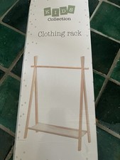 Kids Pine Wood Clothes Rail